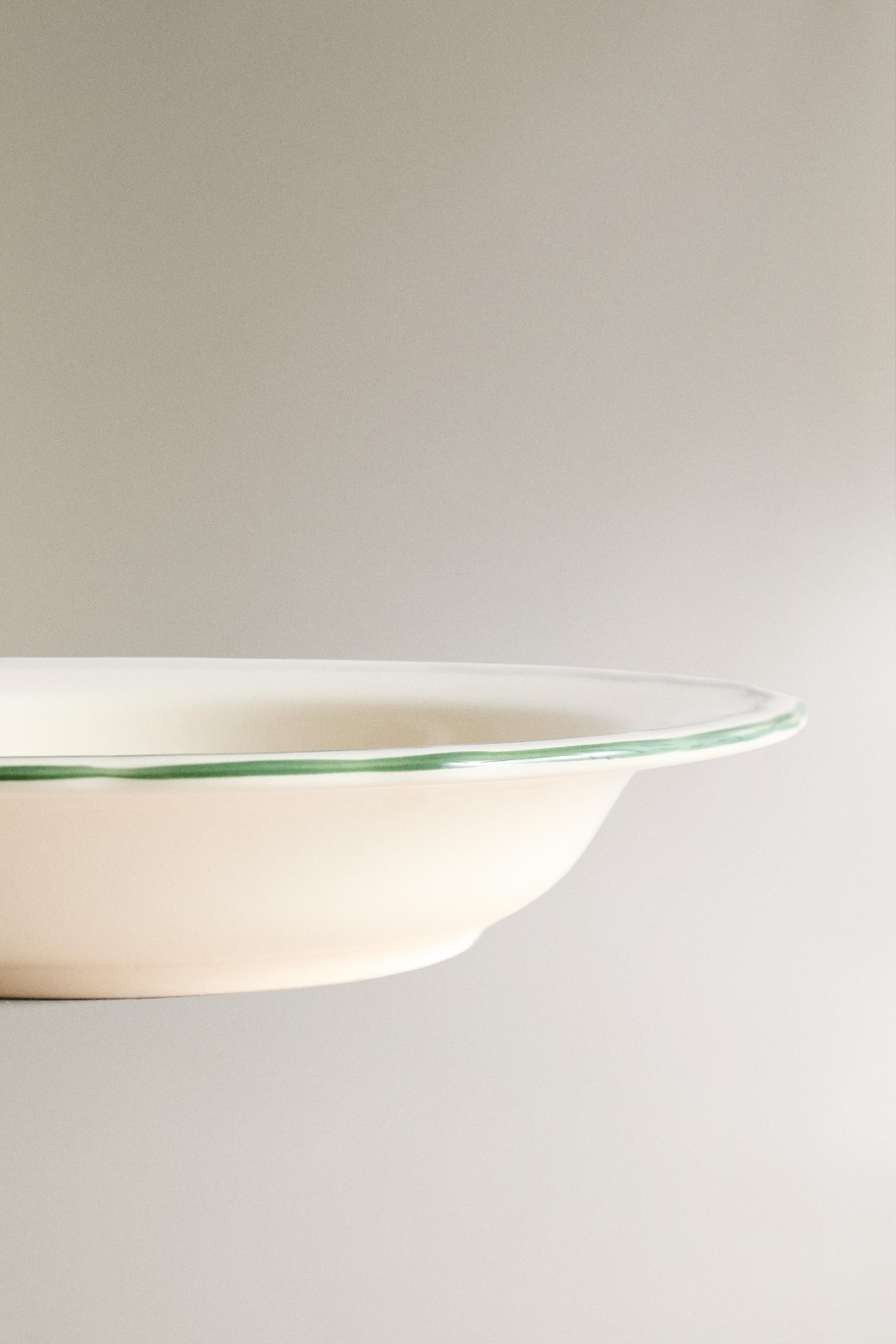 EARTHENWARE SOUP PLATE WITH CONTRASTING RIM